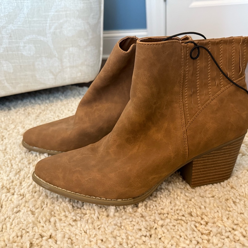 Super cute Booties